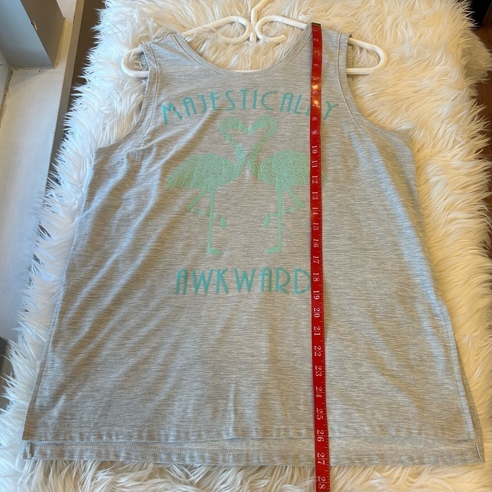 Old Navy Active V Back Sleeveless Statement Tank Top Womens Size M - Picture 8 of 9